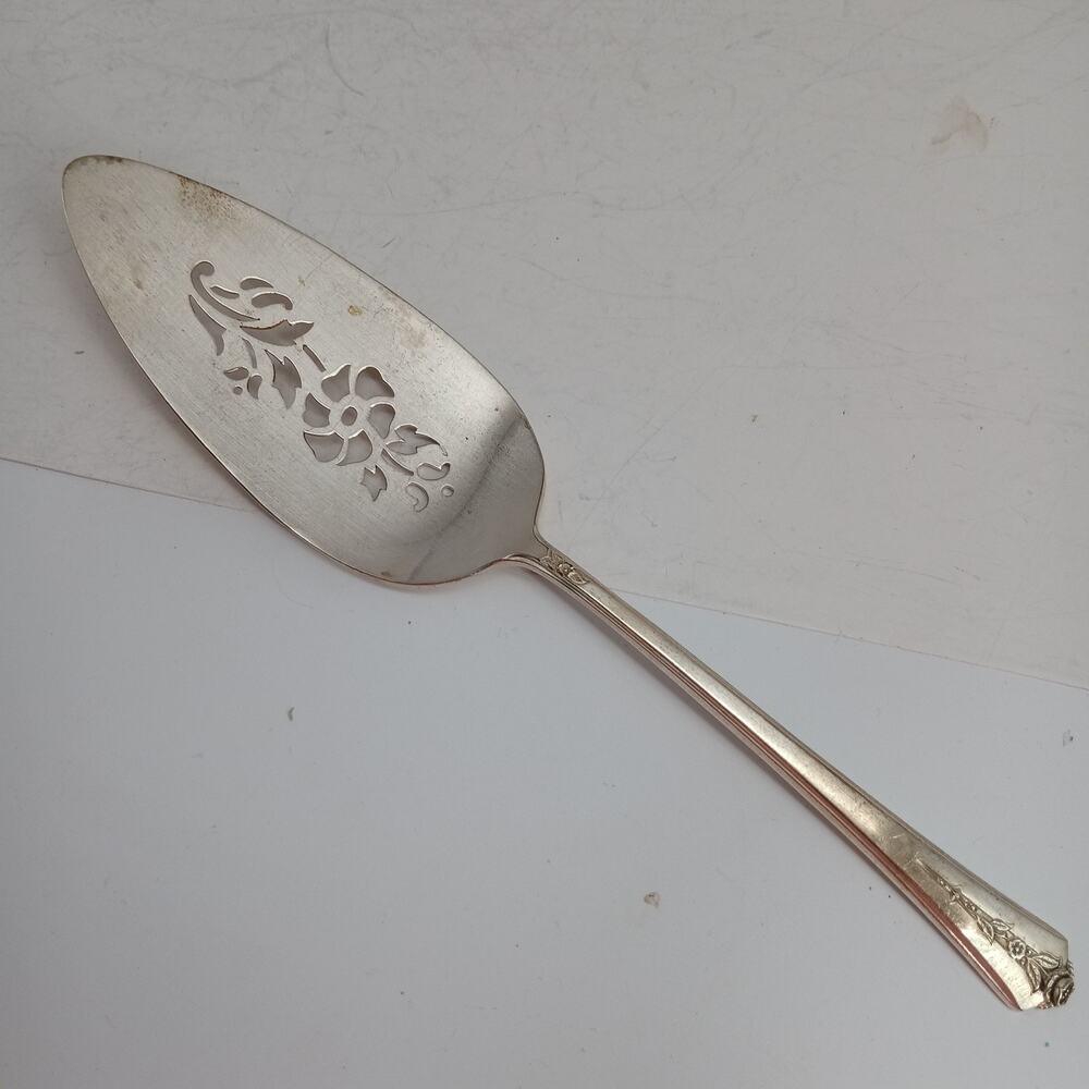 Vtg Pie Cake Server Holmes & Edwards IS Spring Garden Silver Plated Grandmacore